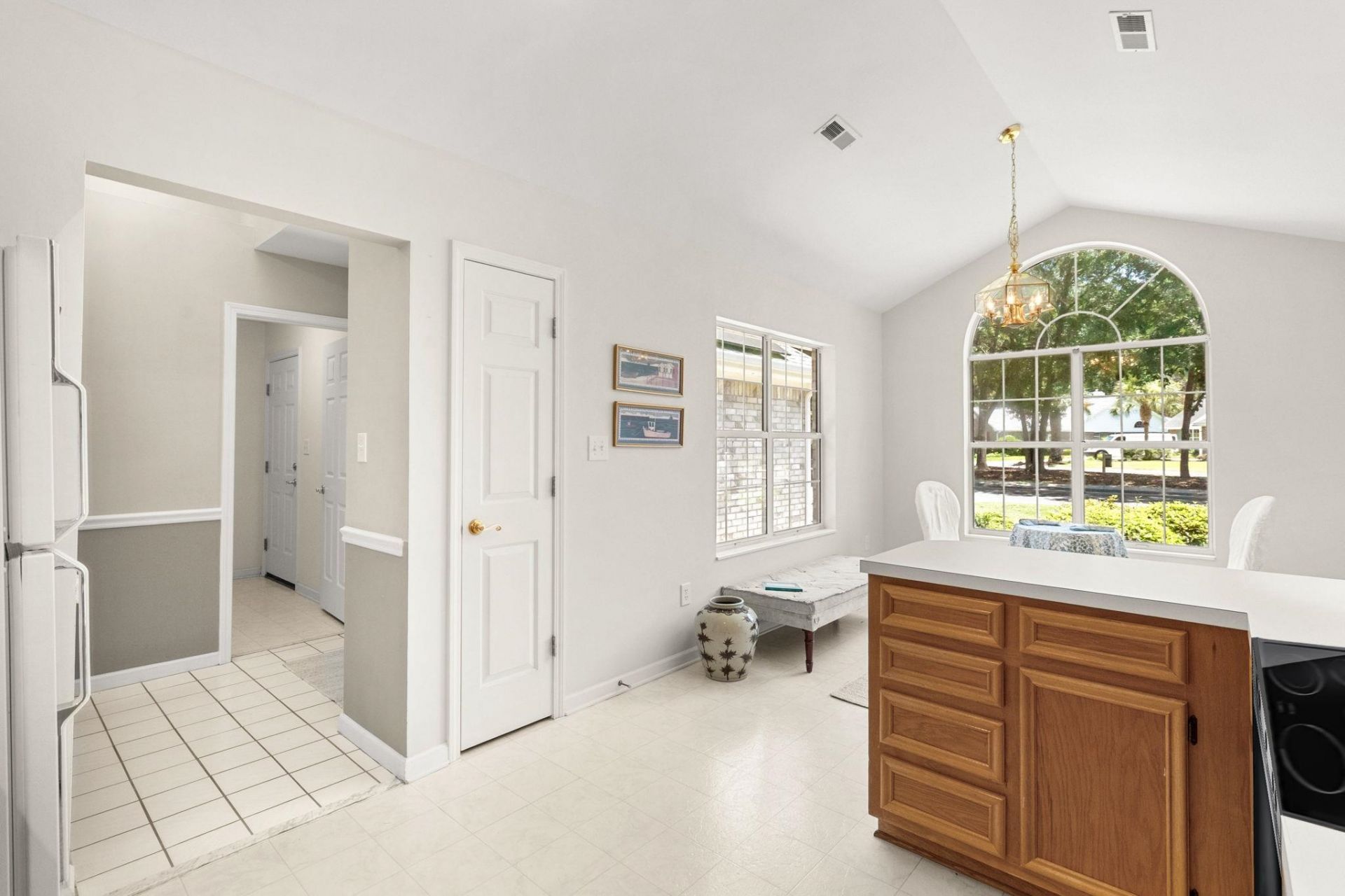 157 Mackinley Circle Photo 10