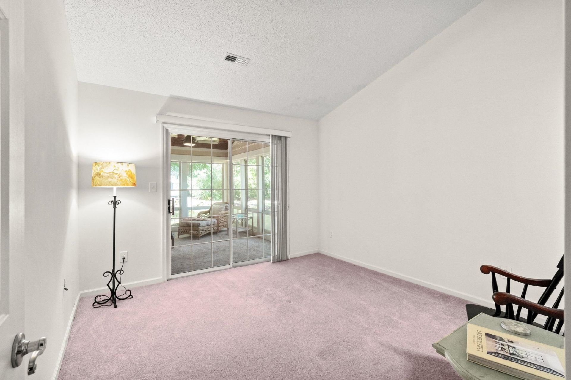157 Mackinley Circle Photo 23