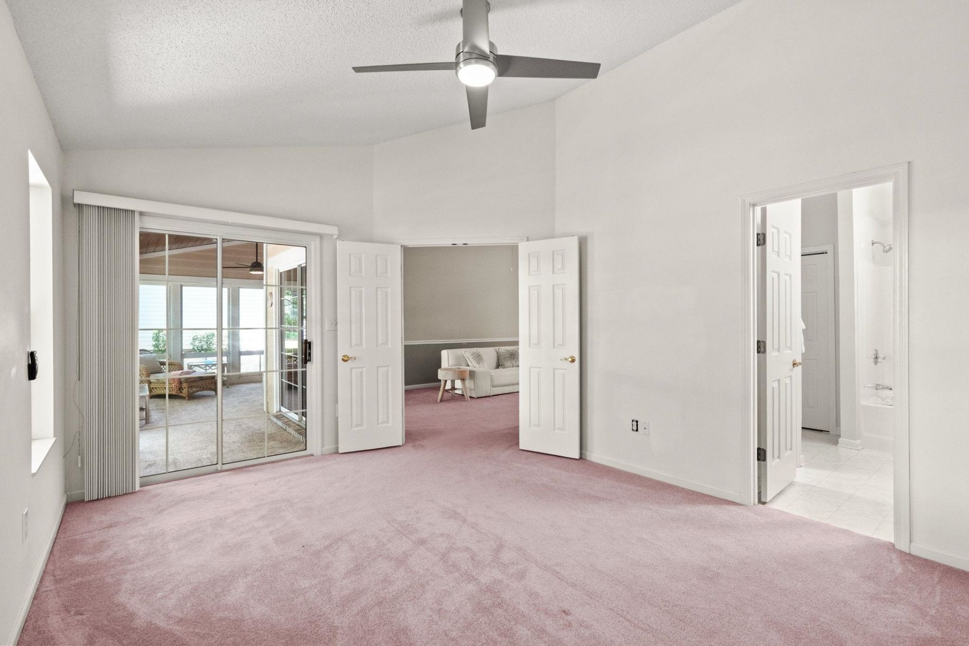 157 Mackinley Circle Photo 29