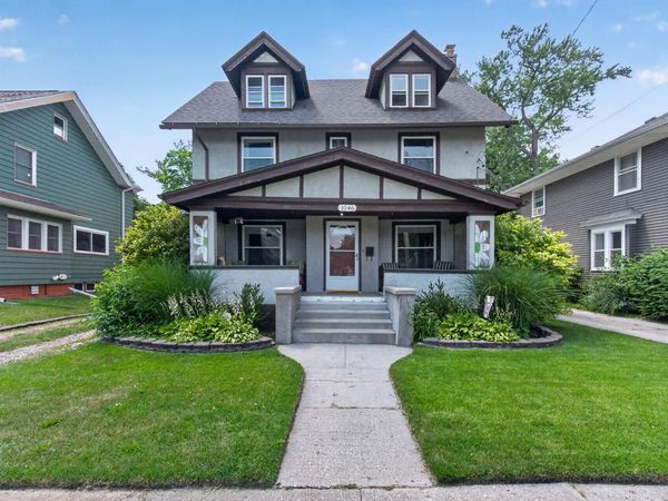 1046 Fourth Street, Jackson, MI 49203