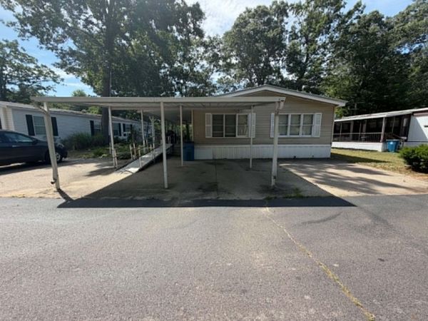1175 Calgary Drive, Norton Shores, MI 49444