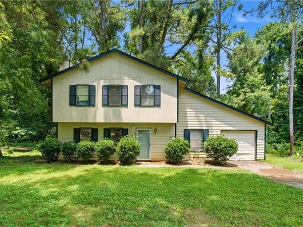 3957 Brookstone Court , Ellenwood, GA 30294