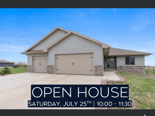26164 Reed Ct, Canistota, SD 57012