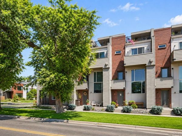 3295 W 17th Avenue , Denver, CO 80204