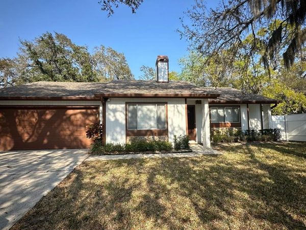 102 WINDING RIDGE DRIVE , SANFORD, FL 32773