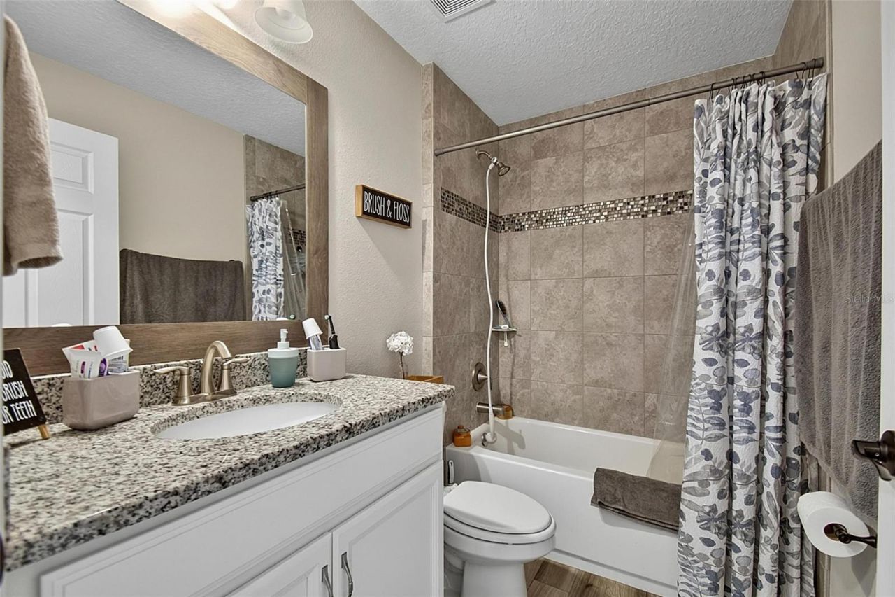 73 Lindsay Drive , Palm Coast, FL 32137 Photo