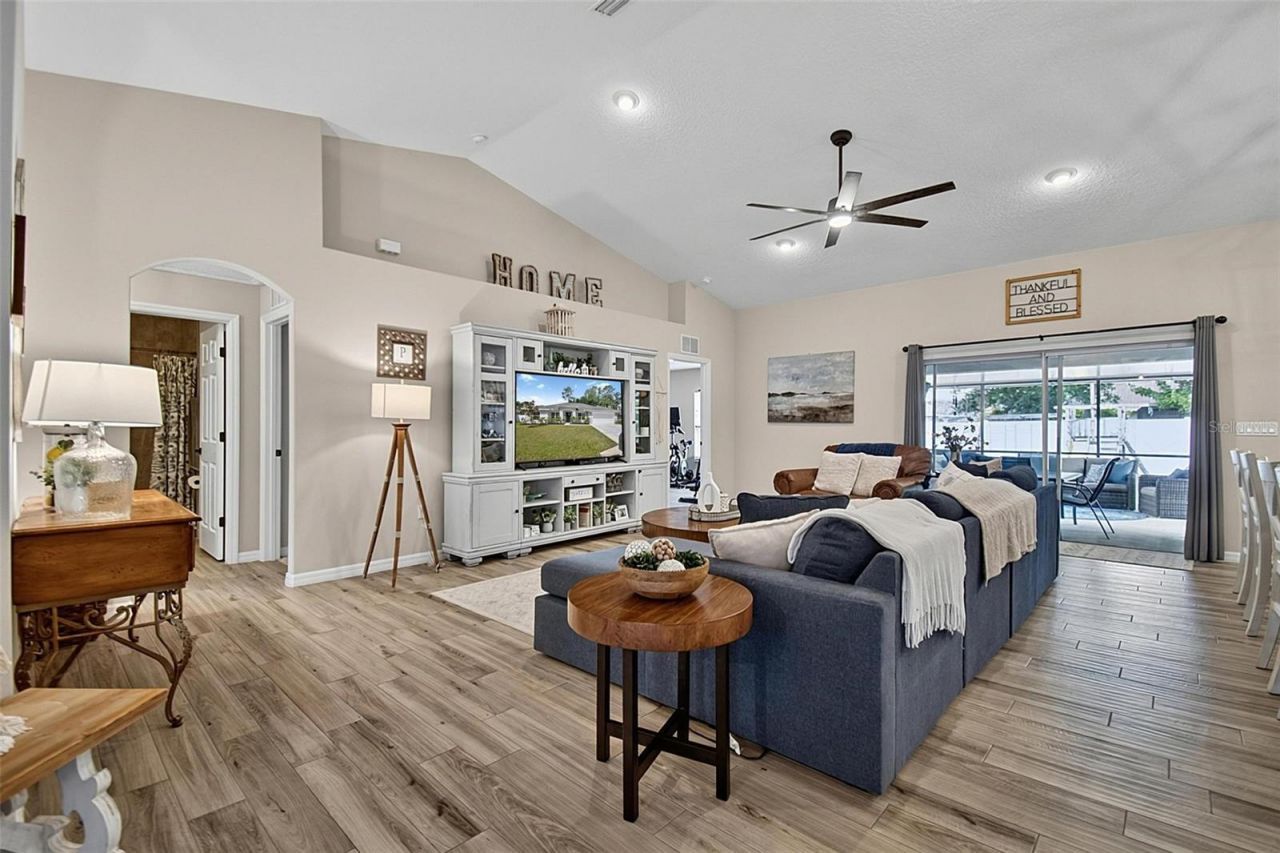 73 Lindsay Drive , Palm Coast, FL 32137 Photo