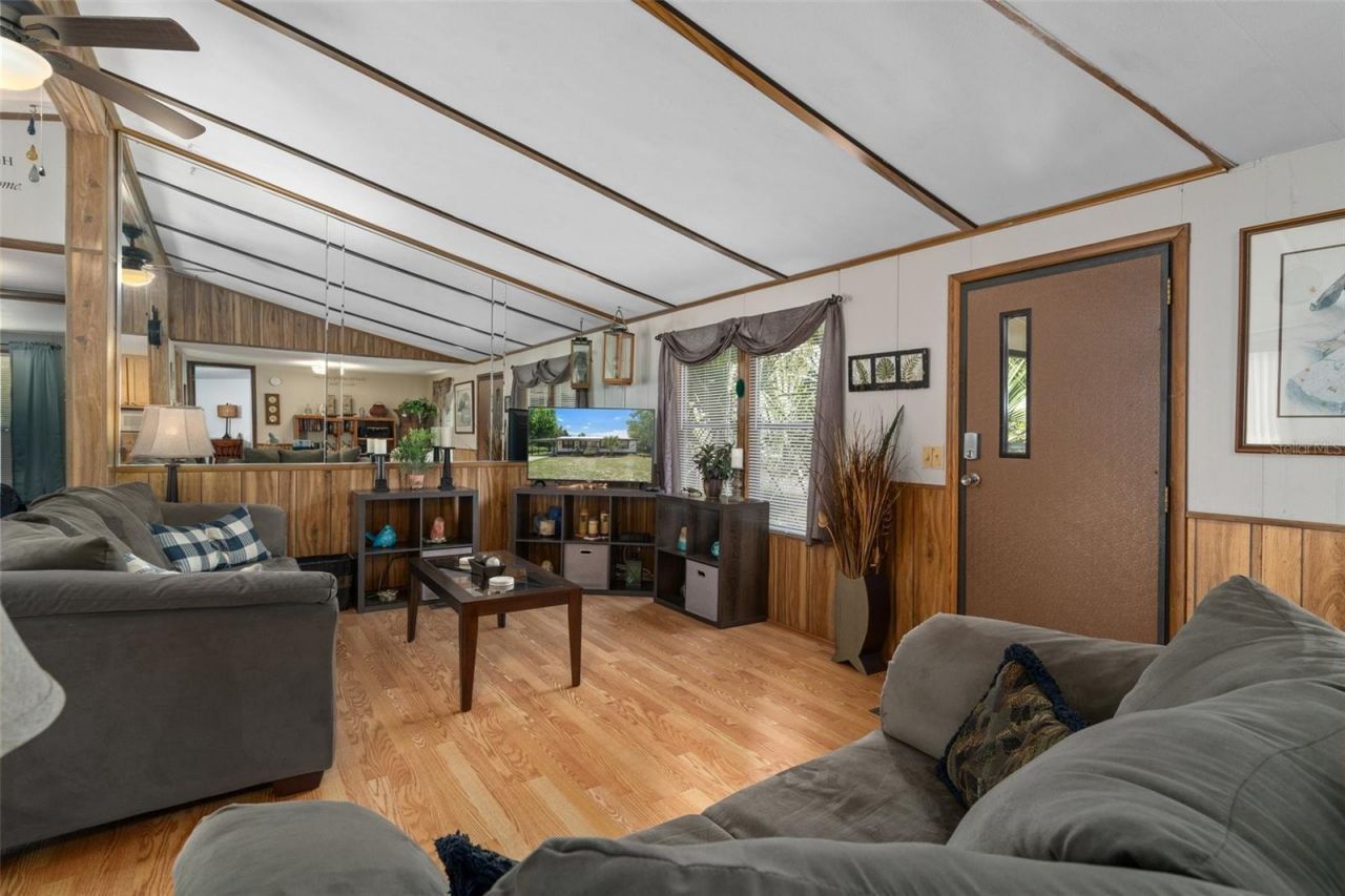 7510 W Otter Street , Homosassa, FL 34446 Photo