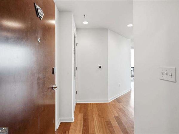 3324 Peachtree Road NE, Unit 2202, Atlanta, GA 30326