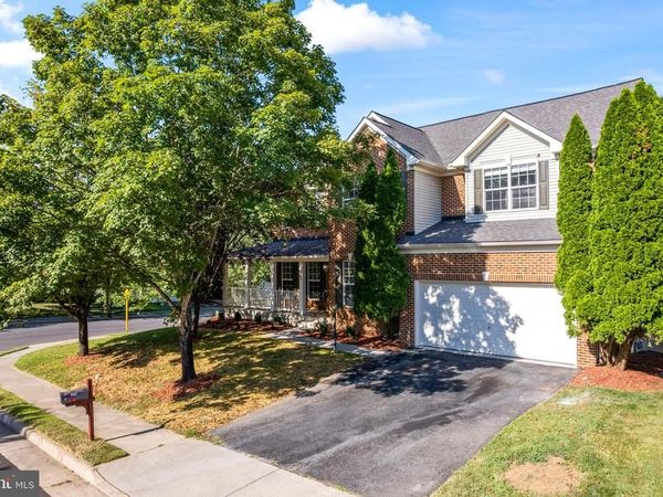 300 N OLD DOMINION LANE , PURCELLVILLE, VA 20132