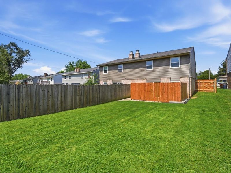 128 High Ridge Court, Franklin, OH 45005 Photo 11
