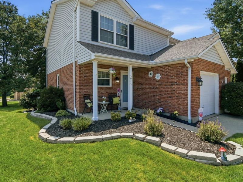 5915 Leeside Trail, Green Township, OH 45248 Photo 2