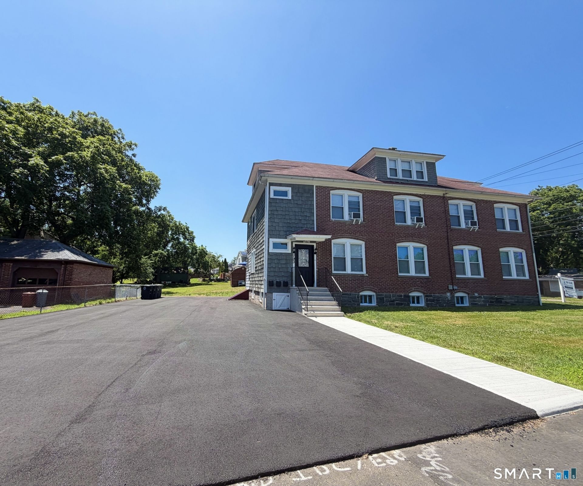 793 Milford Point, Unit 1, Milford, CT 06460 Main Photo