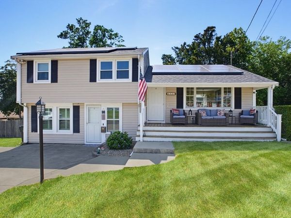 433 Pearse Road, Swansea, MA 02777