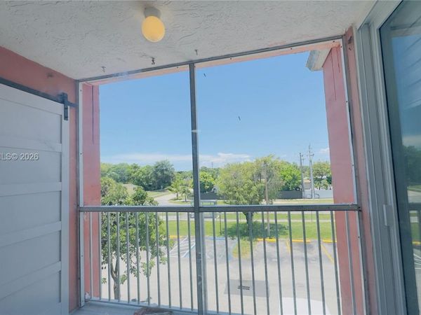 19851 SW 114th Ave , Unit 301, Miami, FL 33157