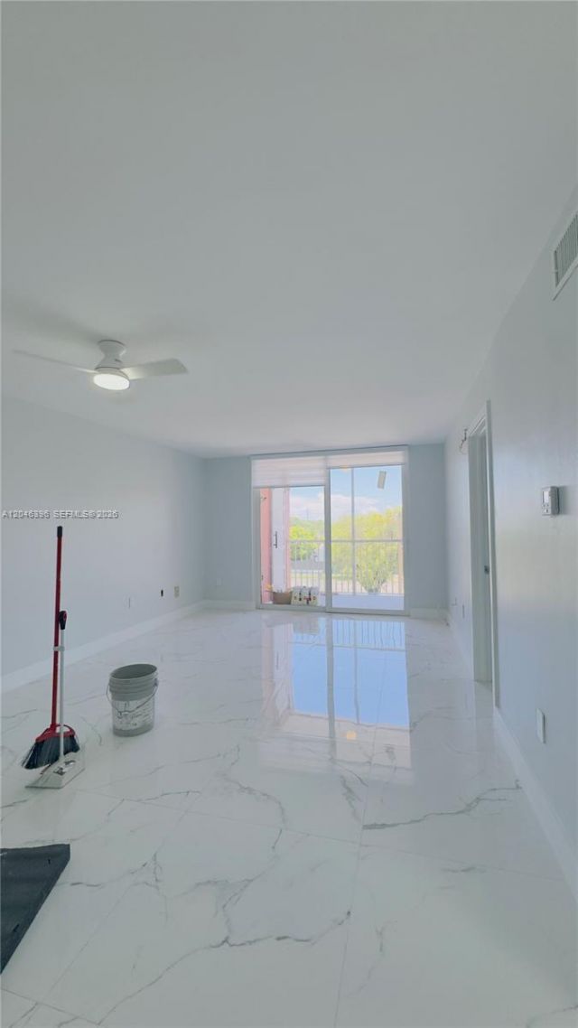 19851 SW 114th Ave , Unit 301, Miami, FL 33157 Photo