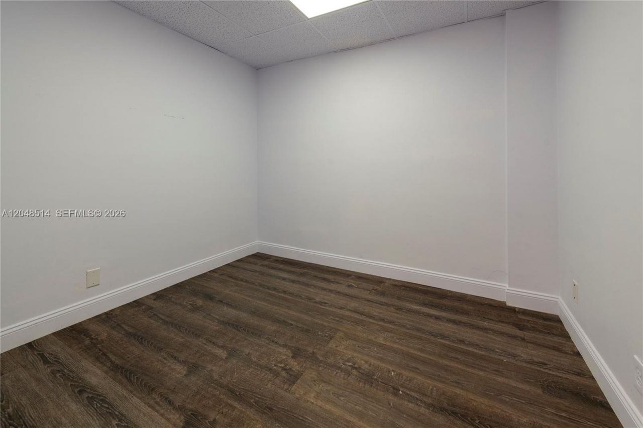 3801 N University Dr , Unit 313, Sunrise, FL 33351 Photo