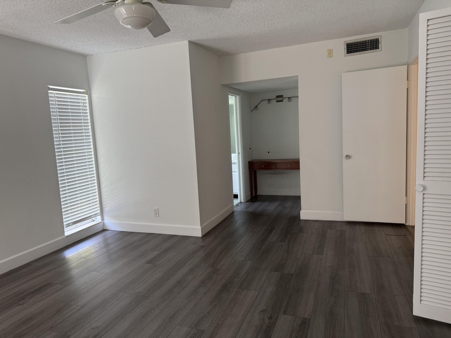3100 N Palm Aire Drive, Unit 410, Pompano Beach, FL 33069 Photo