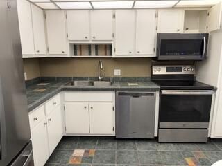 3100 N Palm Aire Drive, Unit 410, Pompano Beach, FL 33069 Photo