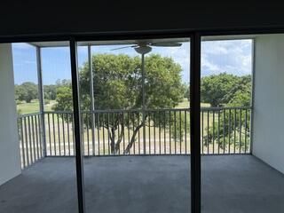 3100 N Palm Aire Drive, Unit 410, Pompano Beach, FL 33069 Photo