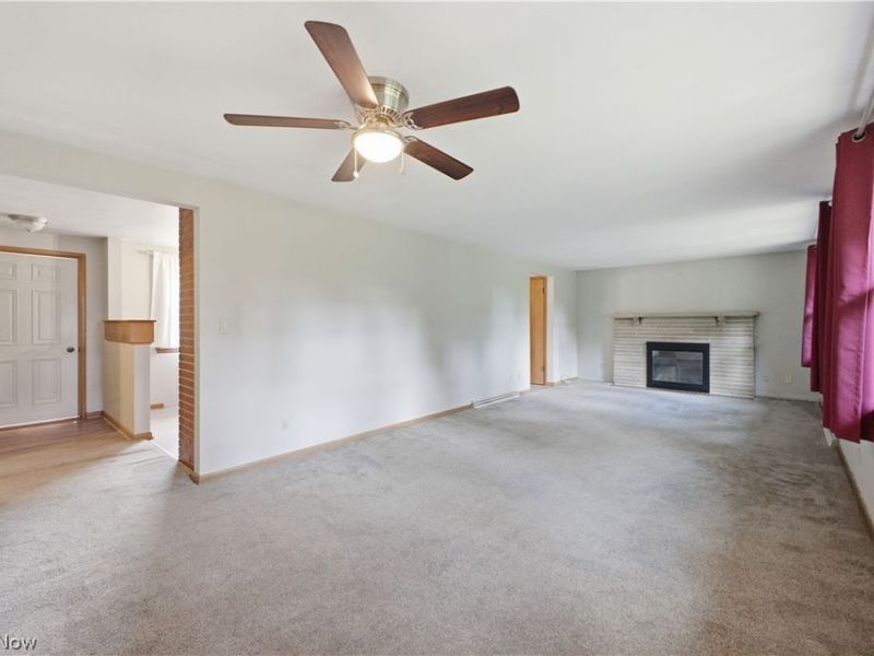 236 Manor Drive, Columbiana, OH 44408 Photo 6