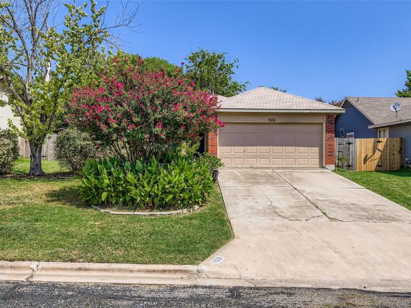 903 Jasmine TRL , Georgetown, TX 78626