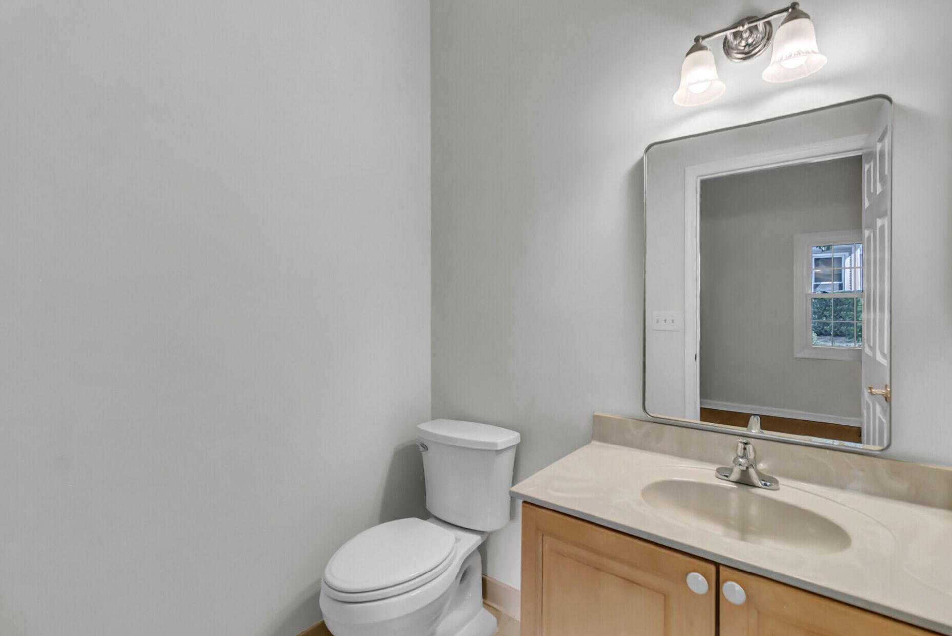2455 Deer Ridge Lane Photo 14
