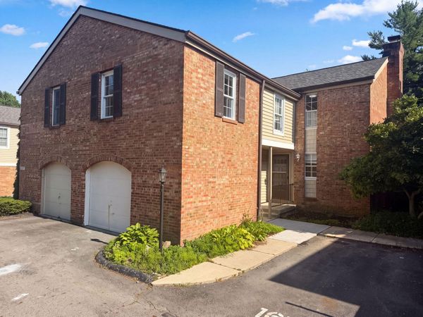 1677 Moravian Street , Unit 77, Columbus, OH 43220