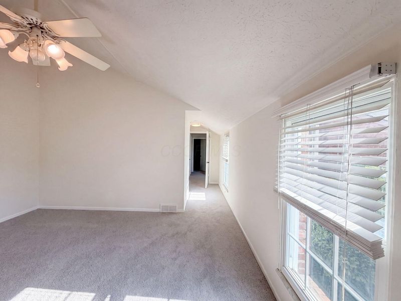1677 Moravian Street , Unit 77, Columbus, OH 43220 Photo 14