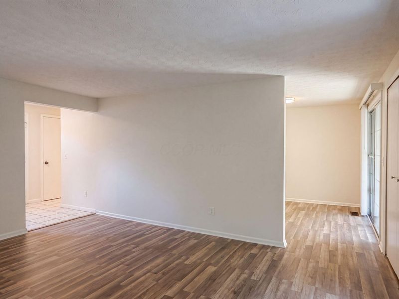 1677 Moravian Street , Unit 77, Columbus, OH 43220 Photo 23