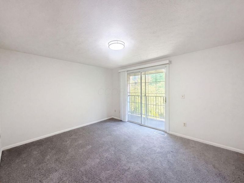1677 Moravian Street , Unit 77, Columbus, OH 43220 Photo 25