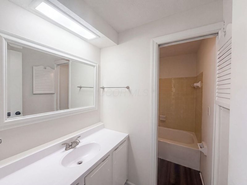 1677 Moravian Street , Unit 77, Columbus, OH 43220 Photo 29