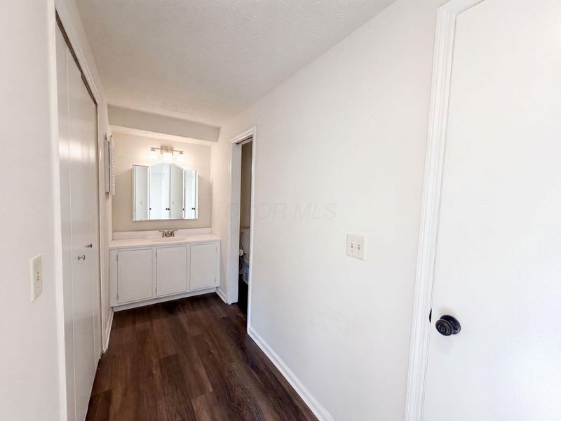 1677 Moravian Street , Unit 77, Columbus, OH 43220 Photo 31