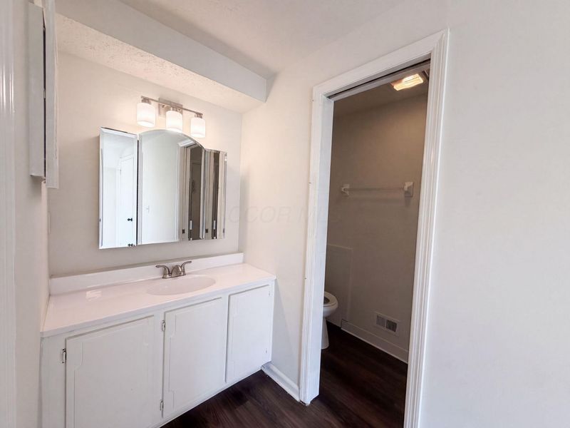 1677 Moravian Street , Unit 77, Columbus, OH 43220 Photo 32