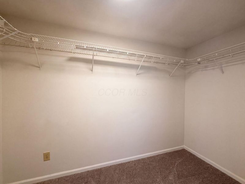 1677 Moravian Street , Unit 77, Columbus, OH 43220 Photo 35