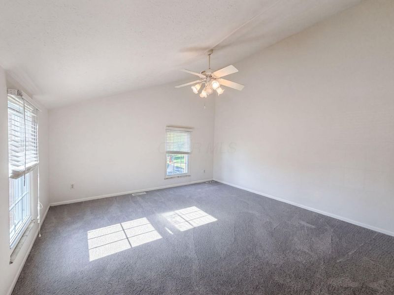 1677 Moravian Street , Unit 77, Columbus, OH 43220 Photo 4