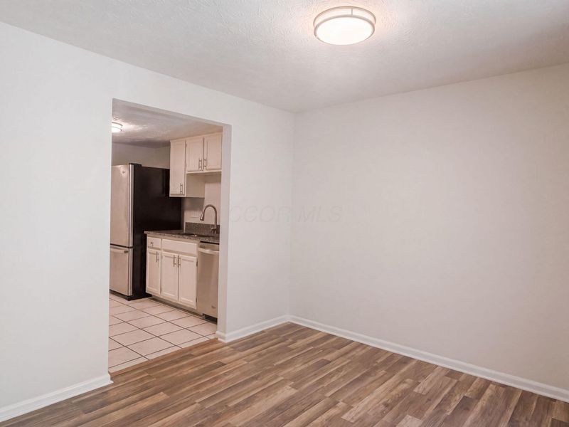 1677 Moravian Street , Unit 77, Columbus, OH 43220 Photo 9