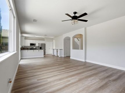 2700 Screech Owl Way, Sacramento, CA 95834 Photo