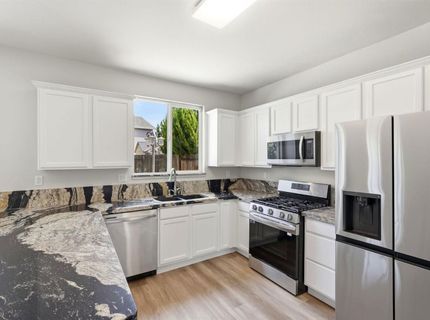 2700 Screech Owl Way, Sacramento, CA 95834 Photo