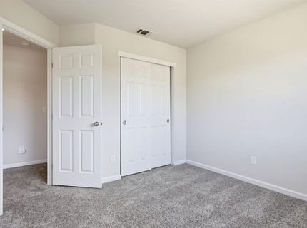 2700 Screech Owl Way, Sacramento, CA 95834 Photo