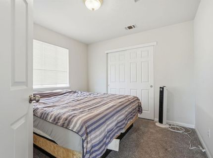 2700 Screech Owl Way, Sacramento, CA 95834 Photo