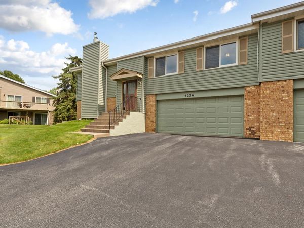 5226 Beachside Drive , Hopkins, MN 55343