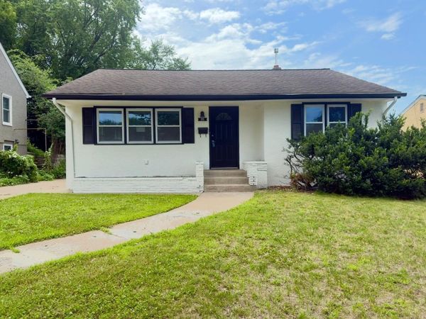 1696 Fremont Avenue , Saint Paul, MN 55106