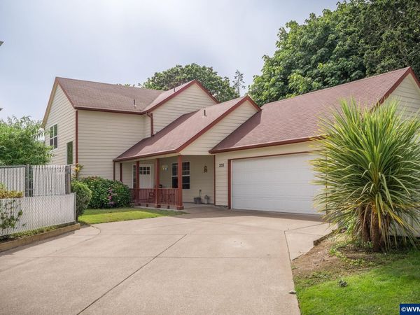2015 Chase Lp SW, Albany, OR 97321