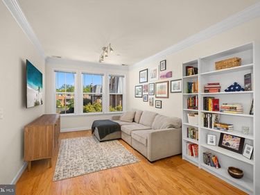 2101 N MONROE STREET, Unit 307, ARLINGTON, VA 22207