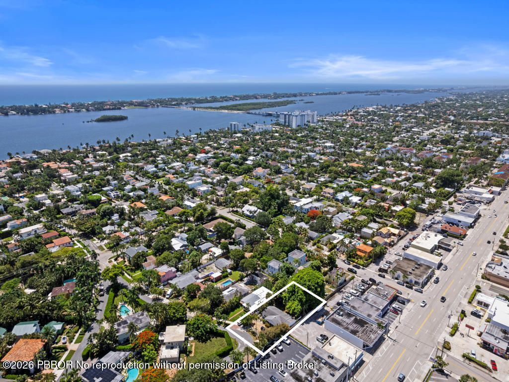 330 Marlborough Place, West Palm Beach, FL 33405 Photo