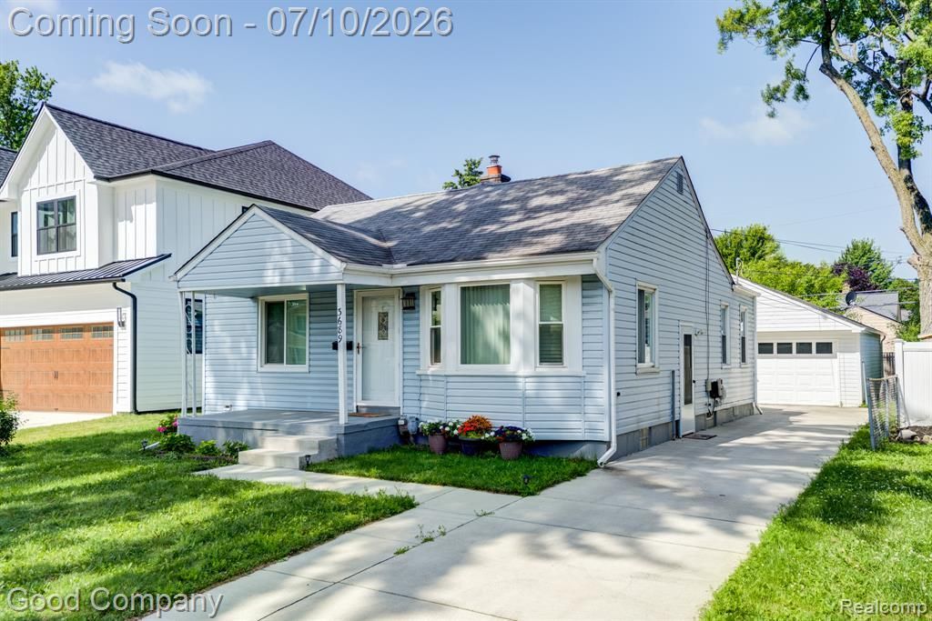 3689 Phillips Avenue, Berkley, MI 48072 Main Photo