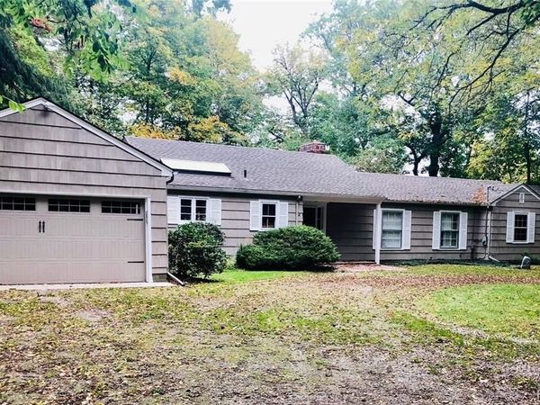 1481 Mill Race MILL RACE Road, Rochester Hills, MI 48306