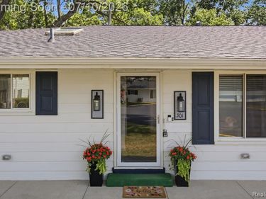 1501 River Road, St. Clair, MI 48079