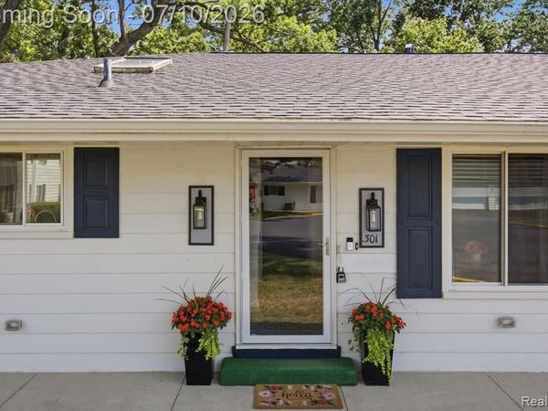 1501 River Road, St. Clair, MI 48079